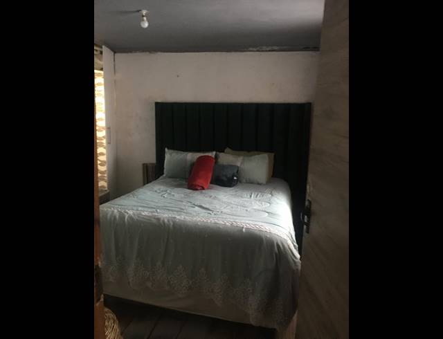 4 BEDROOM FREEHOLD FOR SALE IN PHILIPPI